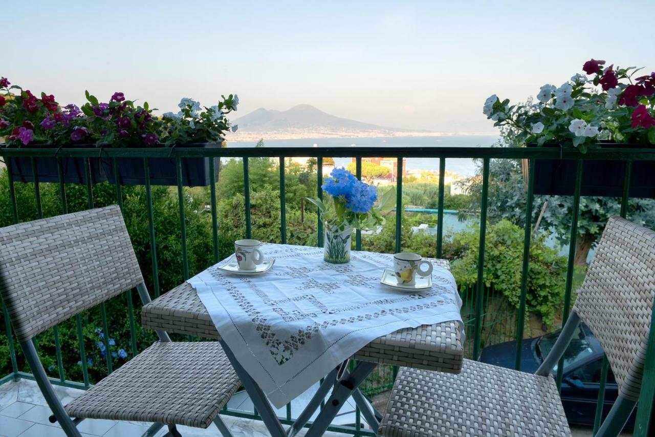 Casa Vacanze Napoli Posillipo Екстериор снимка